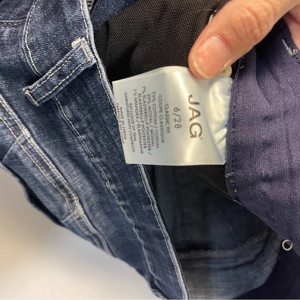 Jag Jeans Light Blue Denim Shorts - Picture 4 of 6